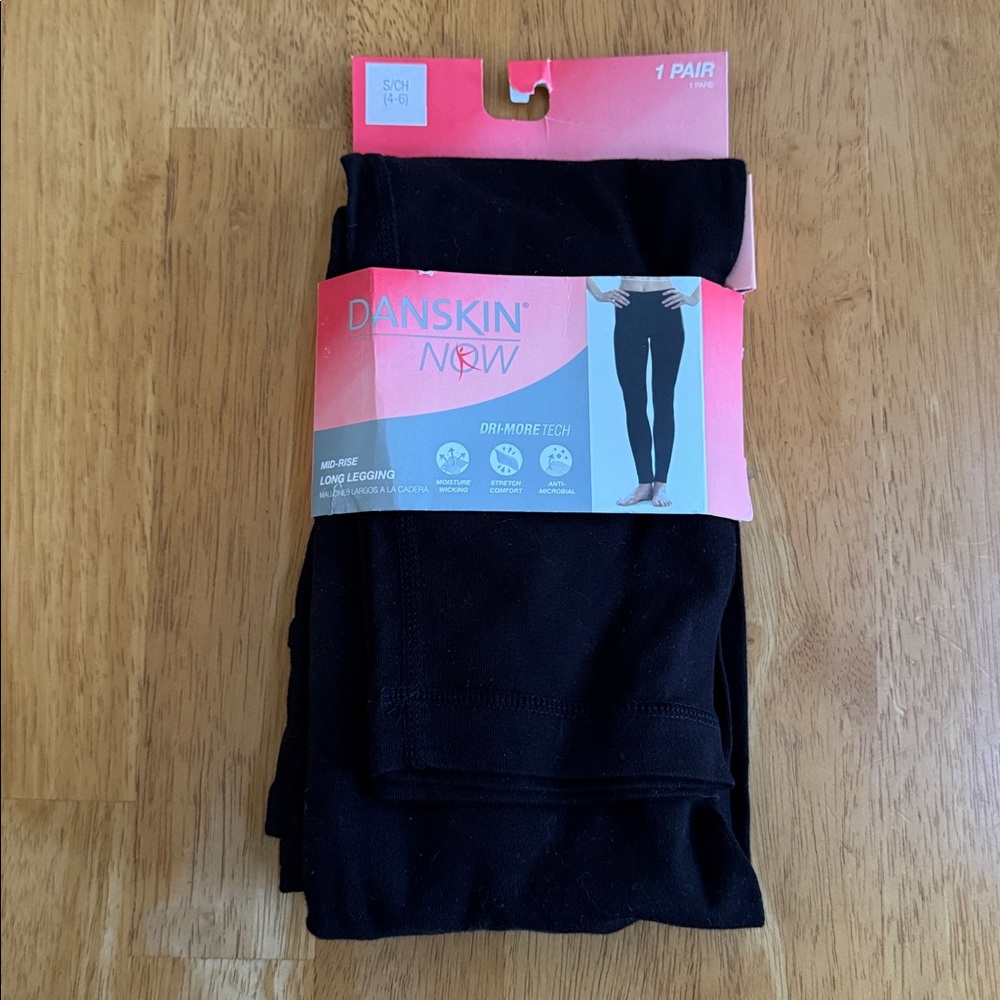 NWT Danskin Now Small 4-6 Mid Rise Long Legging Dri More Tech Antimocrobial